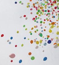 Luftballons am Himmel: wir feiern unsere fünfte Wohngruppe